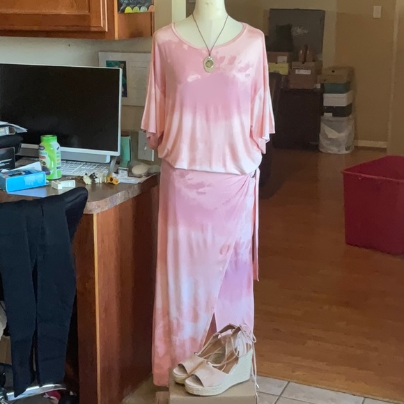 Free People Dresses & Skirts - Free People Alyssa Pink Wrap Dress Size M, NWT